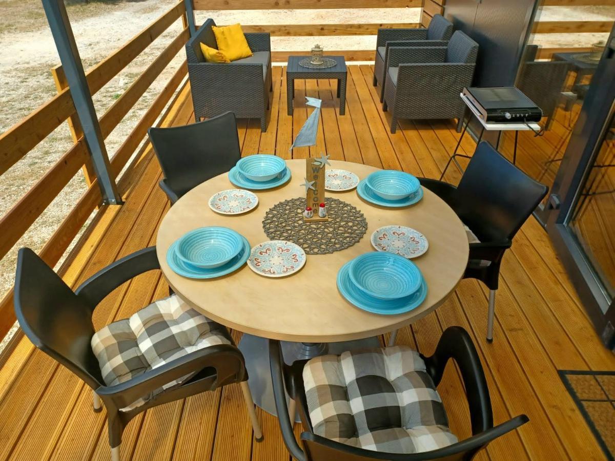 Mobile Homes Camping Biograd بيوغْغاد نا موغو المظهر الخارجي الصورة