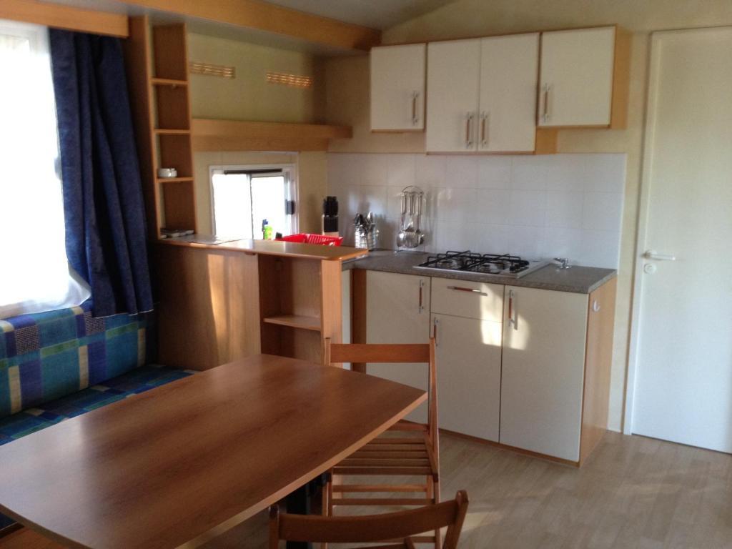 Mobile Homes Camping Biograd بيوغْغاد نا موغو الغرفة الصورة